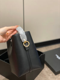 SL Le 37 Bucket Bag