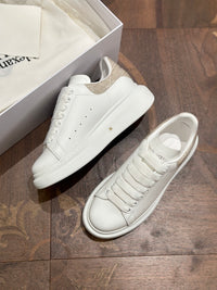 ALEXANDER MCQ Sneakers
