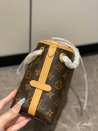 LOU CarryAll Bag