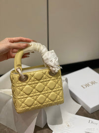 CD Mini Lady
