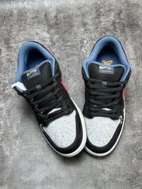 NIKE SB Dunk