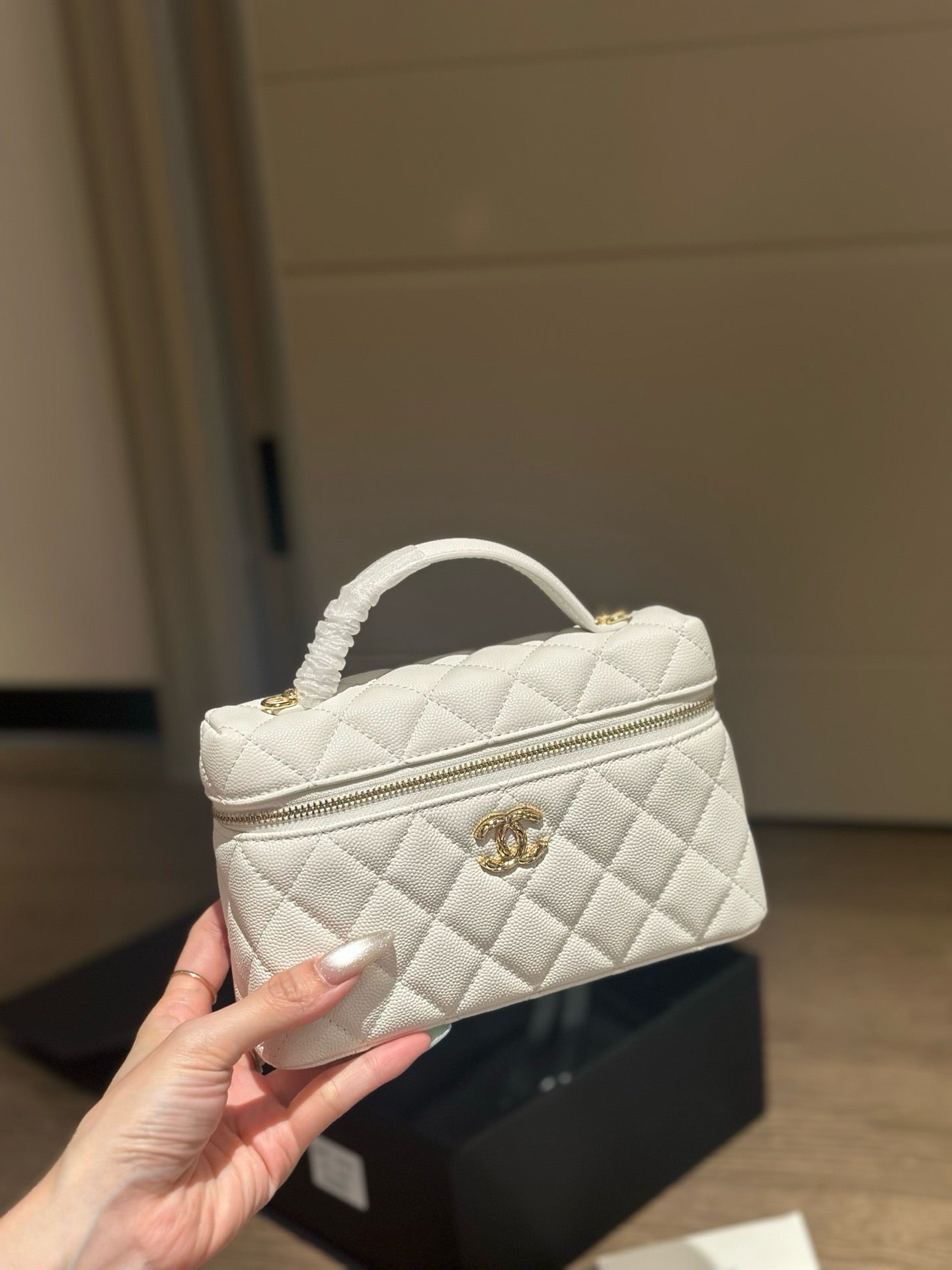 CC 26c Vanity Bag