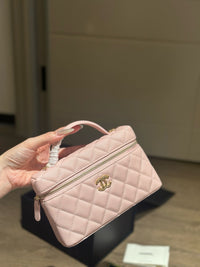 CC 26c Vanity Bag
