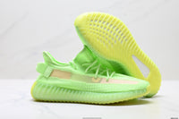 AD Yeezy Boost 350 V2