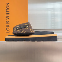 LOU Pool Pillow Mules