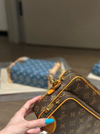 LOU Nil Bag
