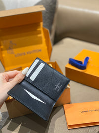 LOU Pocket Organizer