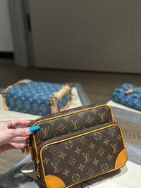 LOU Nil Bag