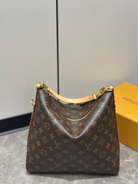 LOU Multipass Bag