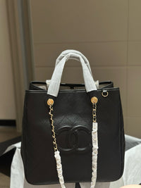 CC 26B Shopping Tote Bag