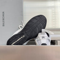 BAL Sneakers