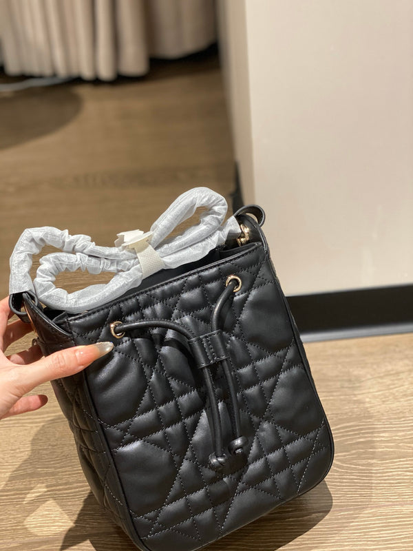 CD D-Motion Bucket Bag