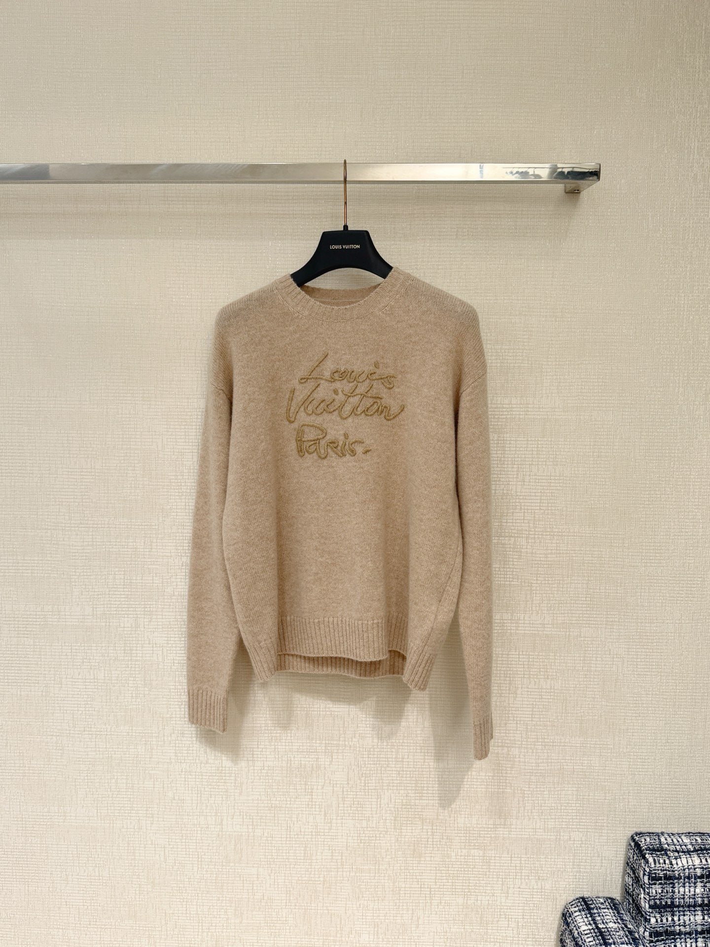 LOU Cursive Jumper