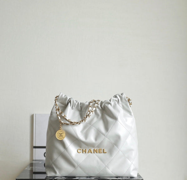 CC Medium 22 Tote