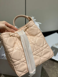 CD D-Motion Bucket Bag
