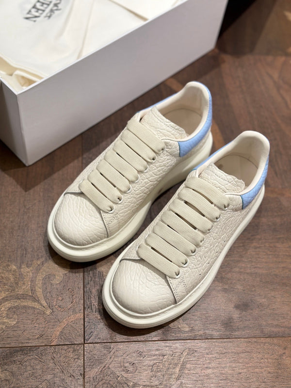 ALEXANDER MCQ Sneakers
