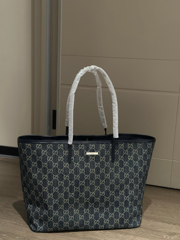 GG Tribeca Large Tote Bag