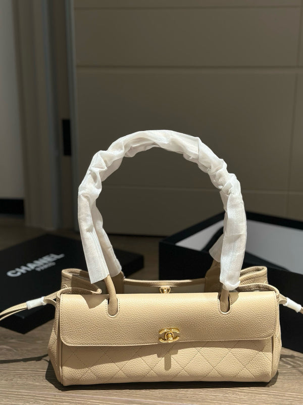 CC 26s Stitched Urban Shopping Bag