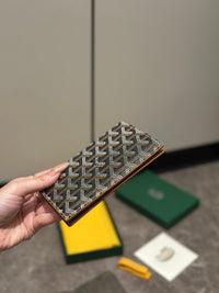 GOYA Passport Holder