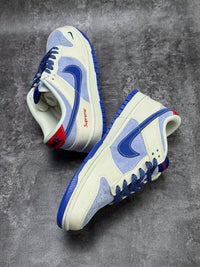 NIKE x Supreme SB Dunk Low
