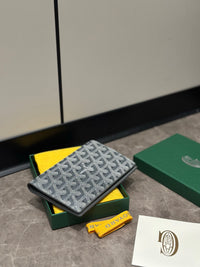 GOYA Passport Holder