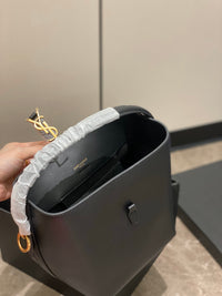 SL Le 37 Bucket Bag