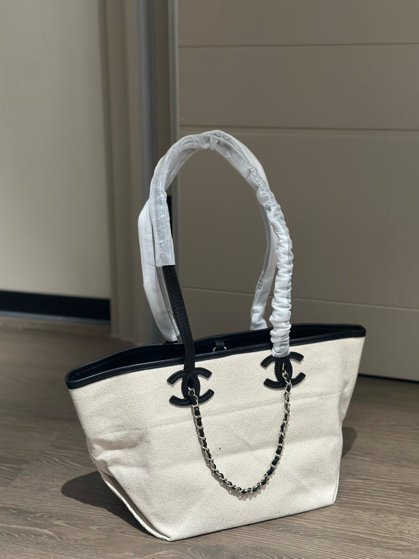 CC Deauville Small Shopping Tote