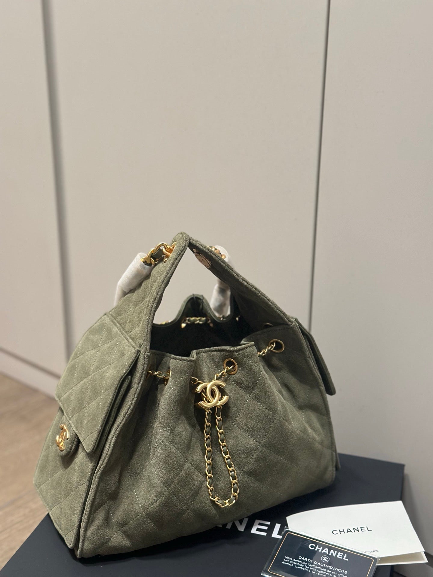 CC 25C Hobo Bag