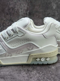 LOU Trainers