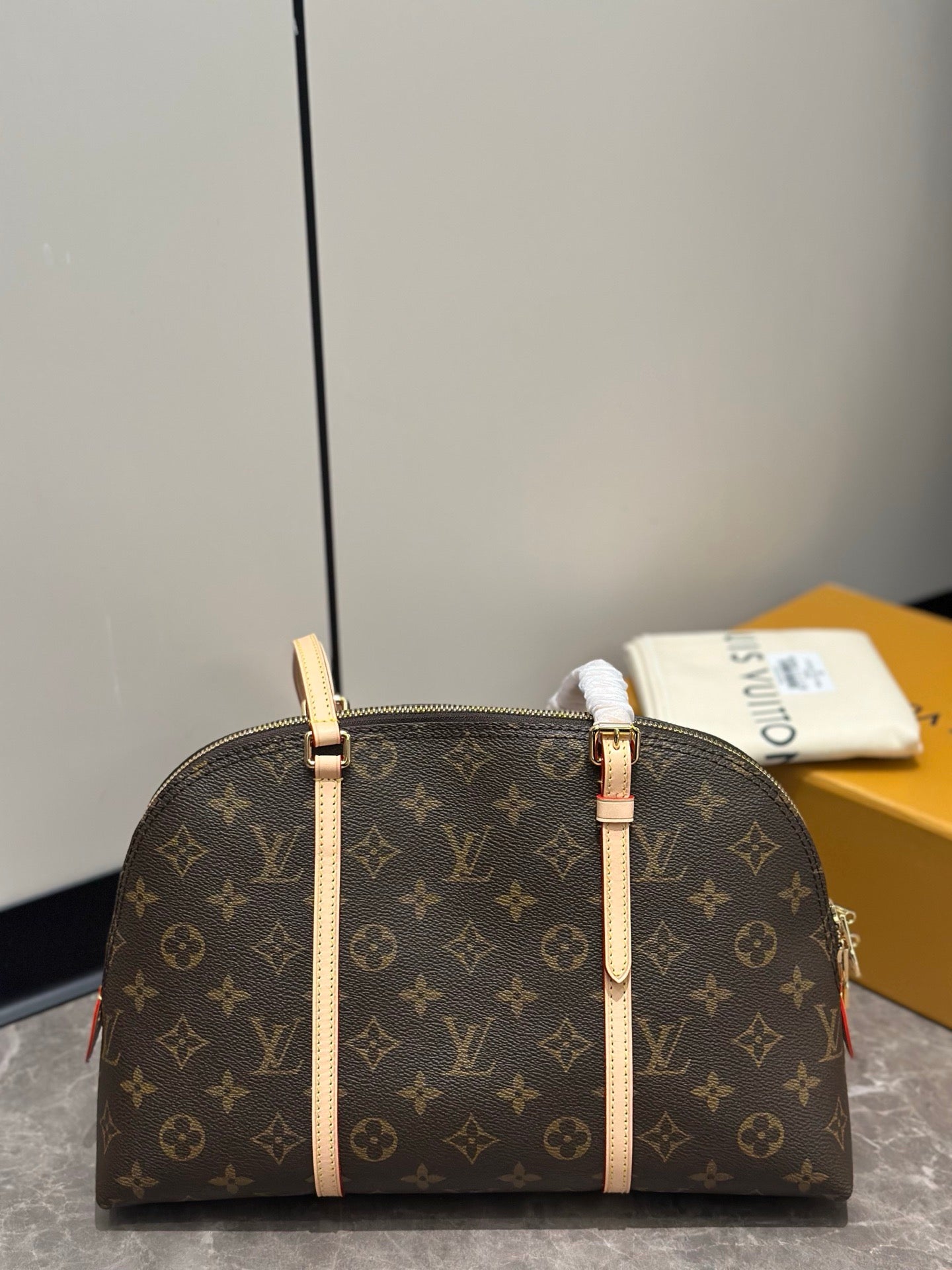 LOU Squire PM Bag