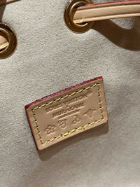 LOU Nano Bag