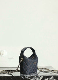 CC Hobo Clutch