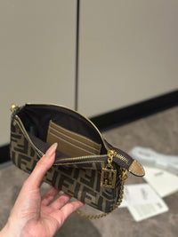 FD Baguette Pouch