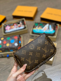 LOU Mini Pochette