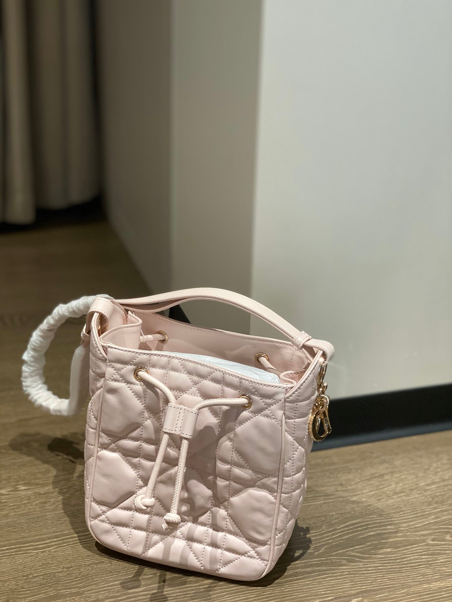 CD D-Motion Bucket Bag