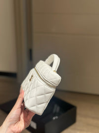 CC 26c Vanity Bag