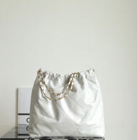 CC Medium 22 Tote
