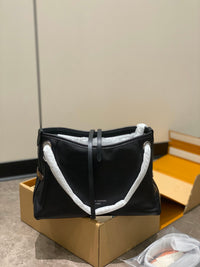 LOU CarryAll Black