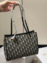 CD Small Bow Shopping Tote