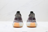 AD Yeezy Boost 350 V2
