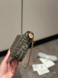 FD Baguette Pouch
