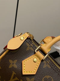 LOU Nano Speedy Bag