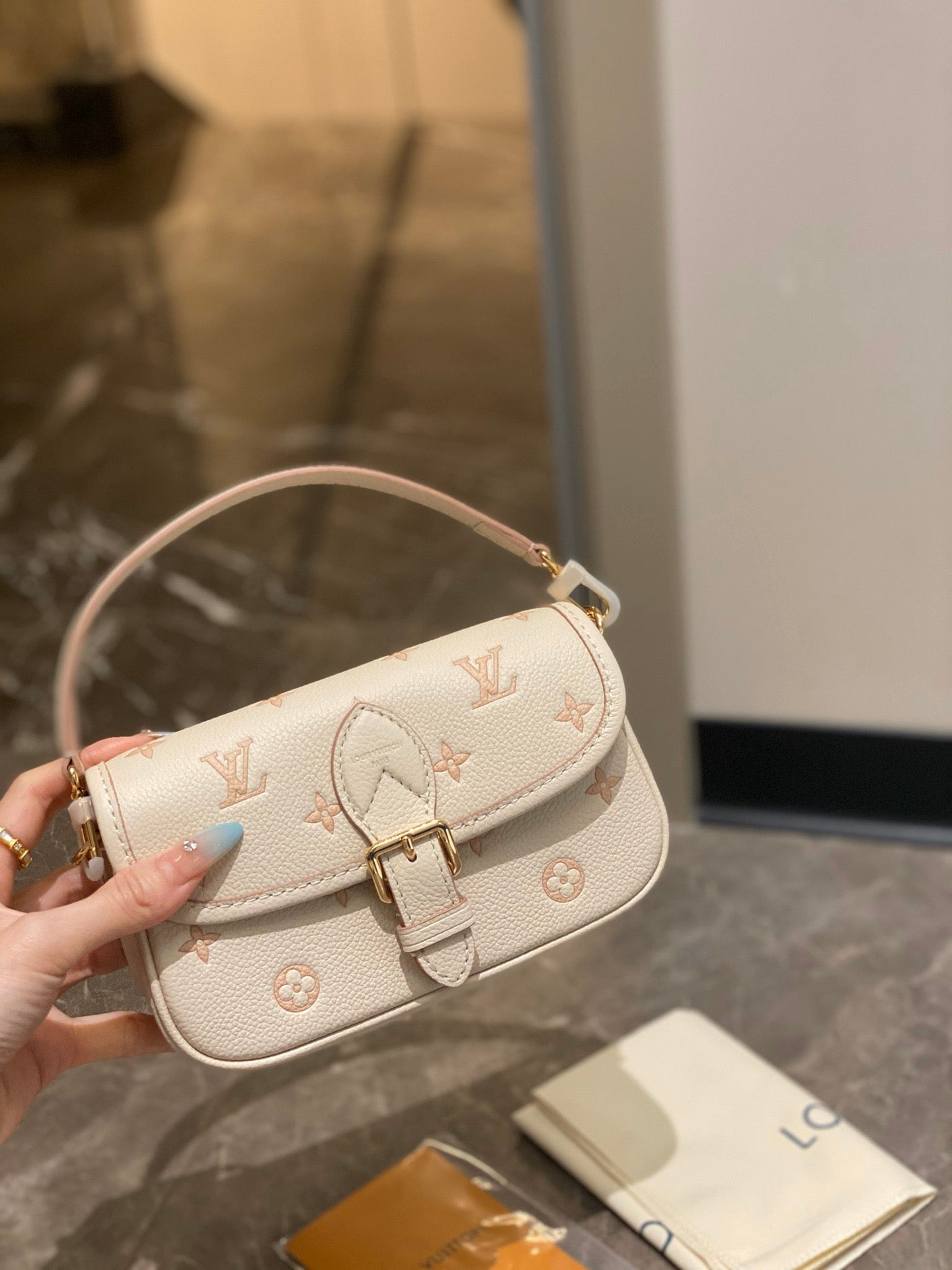 LOU Diane Bag