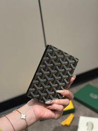 GOYA Passport Holder