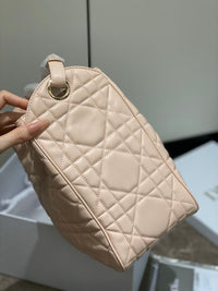 CD D-Motion Bucket Bag