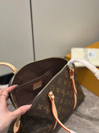 LOU Squire PM Bag