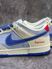 NIKE x Supreme SB Dunk Low