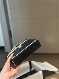 CC 26s Vanity Bag