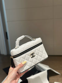 CC 26s Vanity Bag