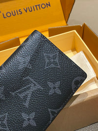 LOU Pocket Organizer